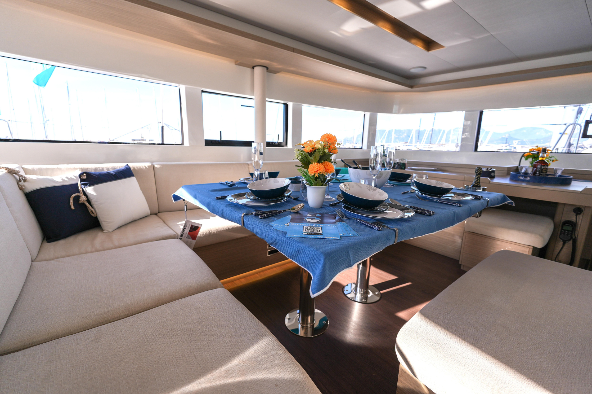 Photo #8 - Lagoon 51 (Lady G) in Salerno - 20937