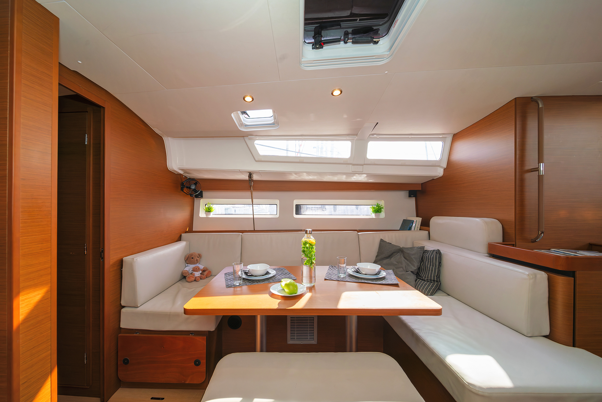 Sun Odyssey 490 4cab — photo 15