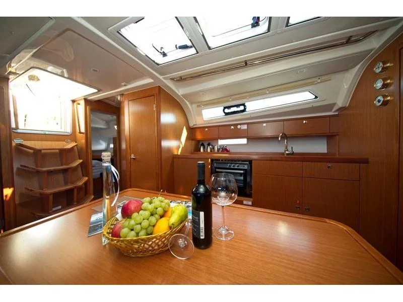 Bavaria Cruiser 41 (MH 62) Interior image - 4