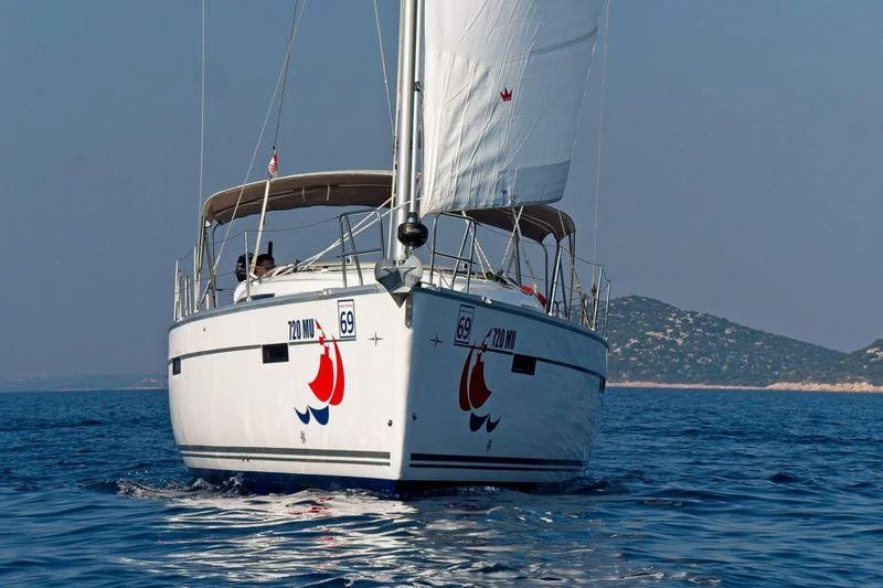 Bavaria Cruiser 41 (MH 69)  - 14