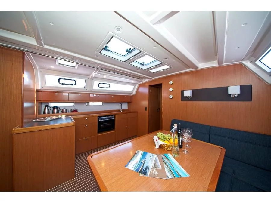 Bavaria 46 CN (MH 49) Interior image - 11