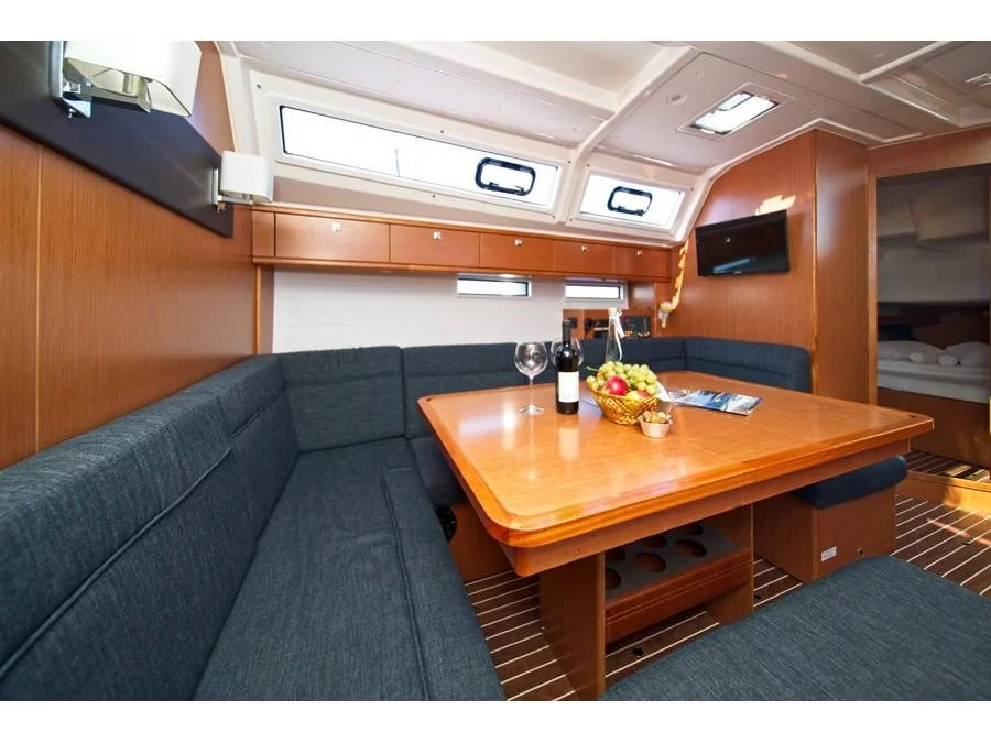Bavaria 46 CN (MH 51) Interior image - 5