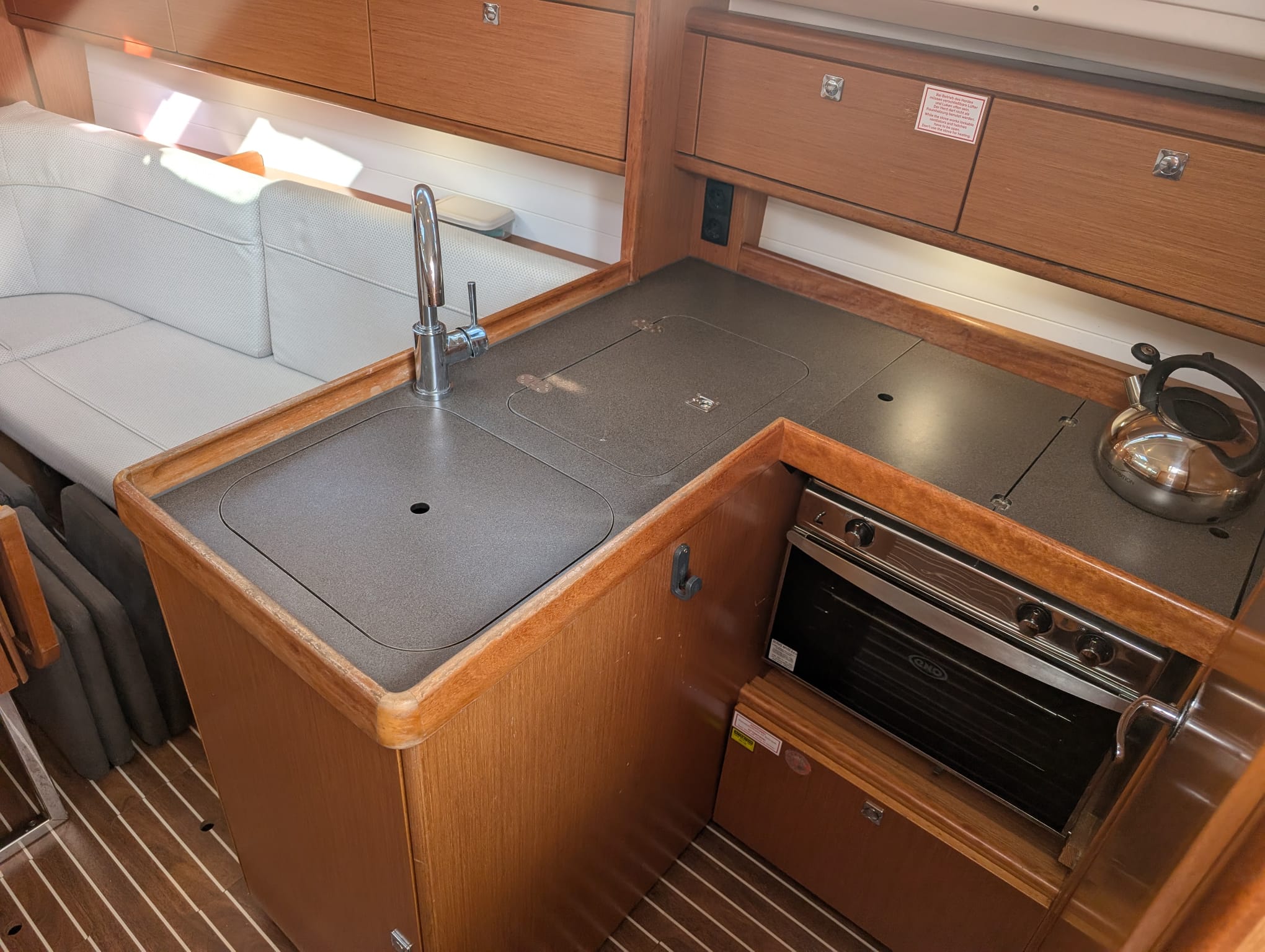 Bavaria Cruiser 34 — photo 10
