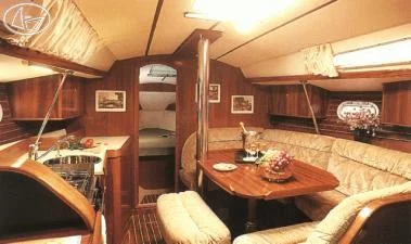 Sun Odyssey 33i (Nelsina) Interior image - 1