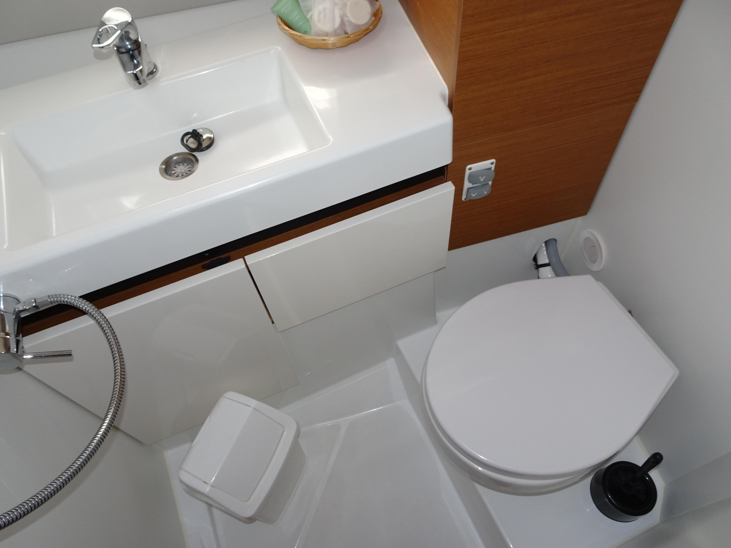 Photo #8 - Sun Odyssey 490 (DONAR) in Primosten - 12173