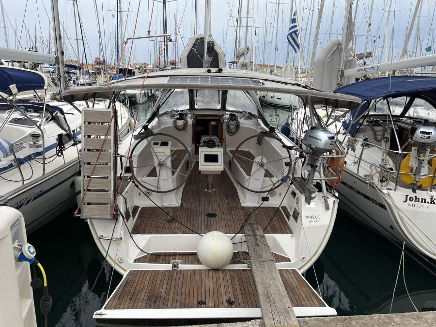 Bavaria 41 Cruiser — photo 13