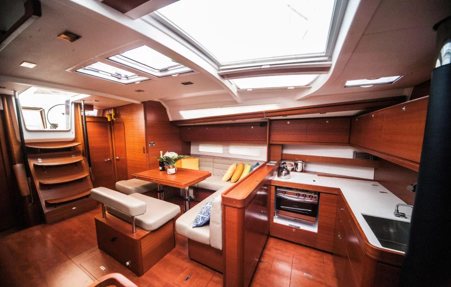 Dufour 560 Grand Large (LETO)  - 26