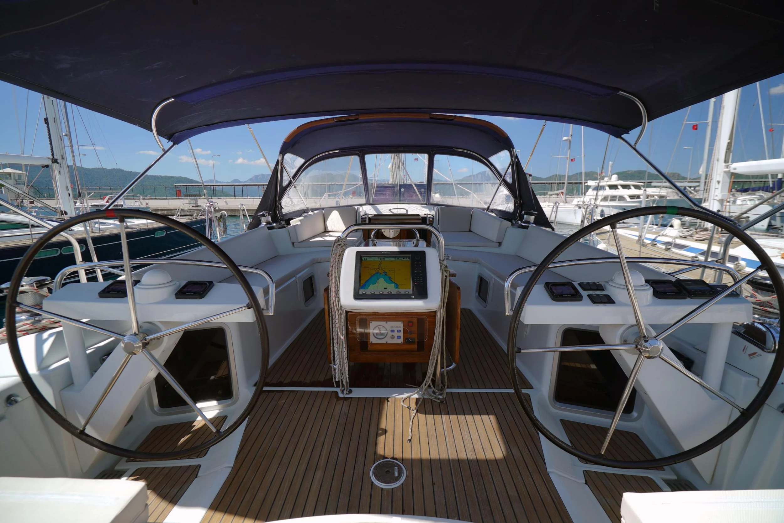 Jeanneau 57 (Summerlove)  - 17