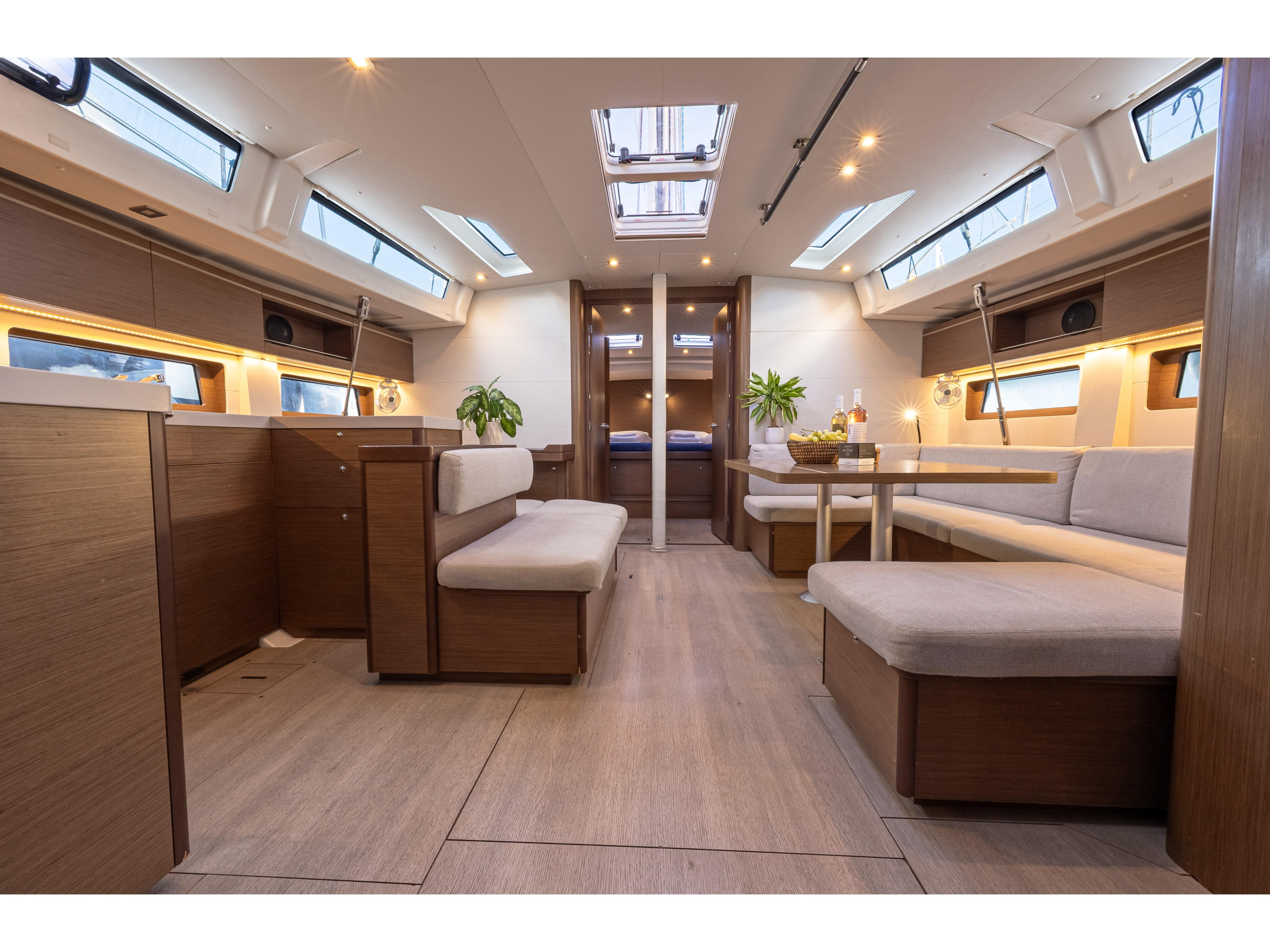 Oceanis 51.1 — photo 15