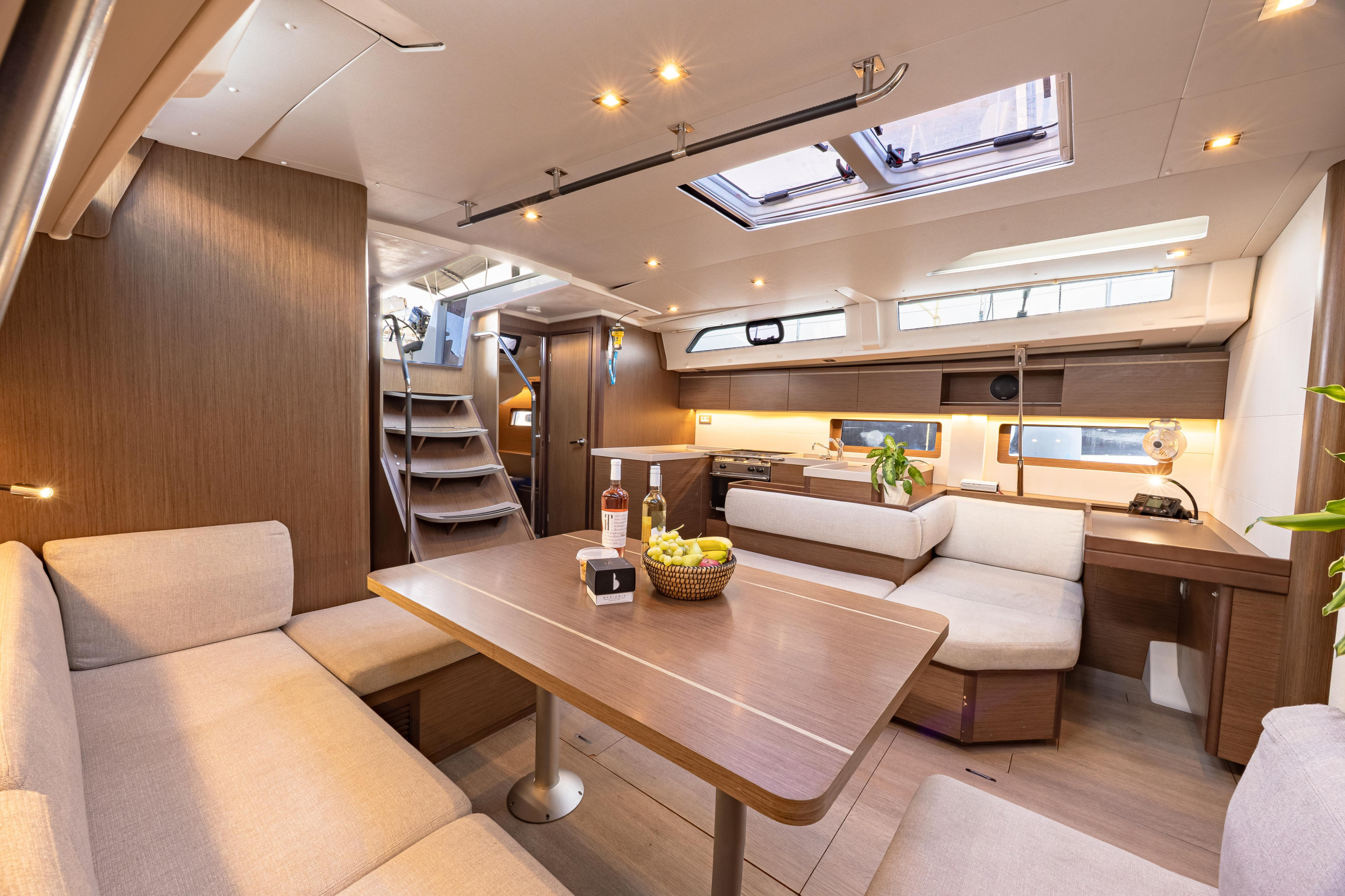 Oceanis 51.1 — photo 9