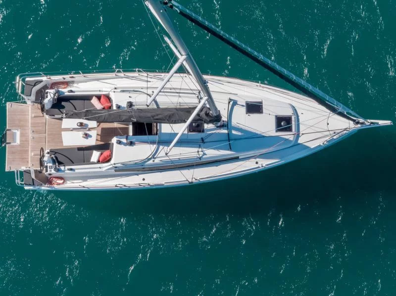 Sun Odyssey 380 (Habanera)  - 7