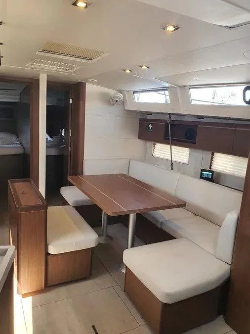 Oceanis 46.1 (Anemos)  - 6