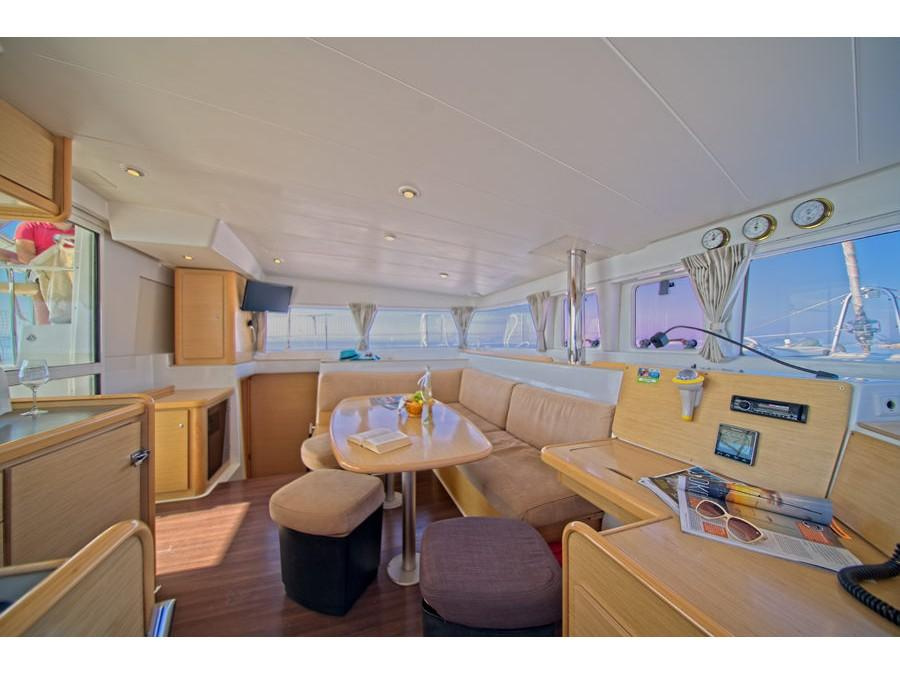 Interior image - 2