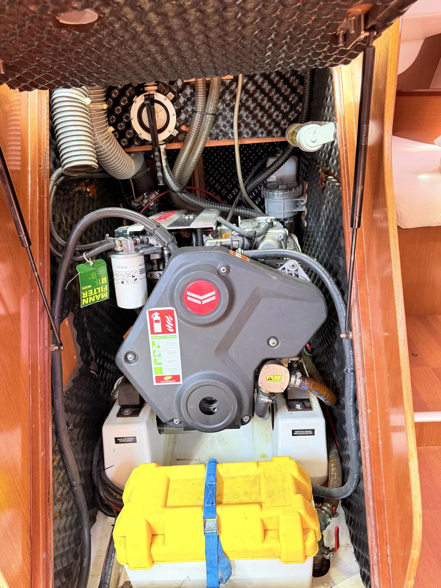 Oceanis 43 (Valdeker II)  - 21