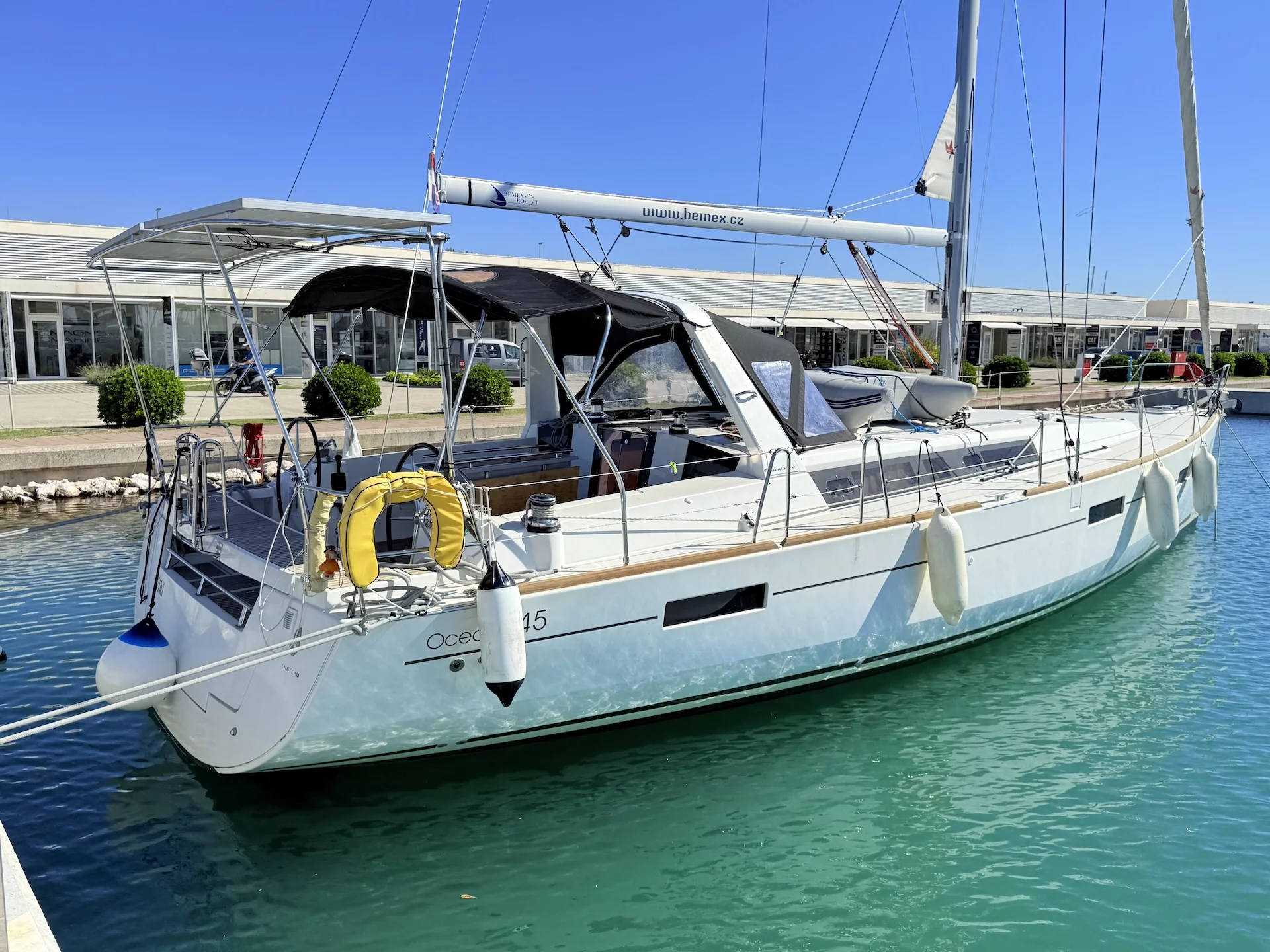 Oceanis 45 (Viki)  - 2