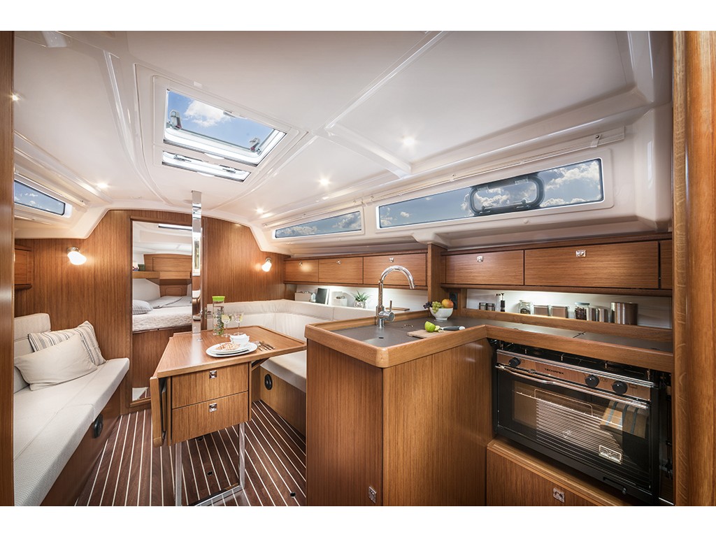 Photo #3 - Bavaria 34 '19 (Namaste) in Sukosan - 25204