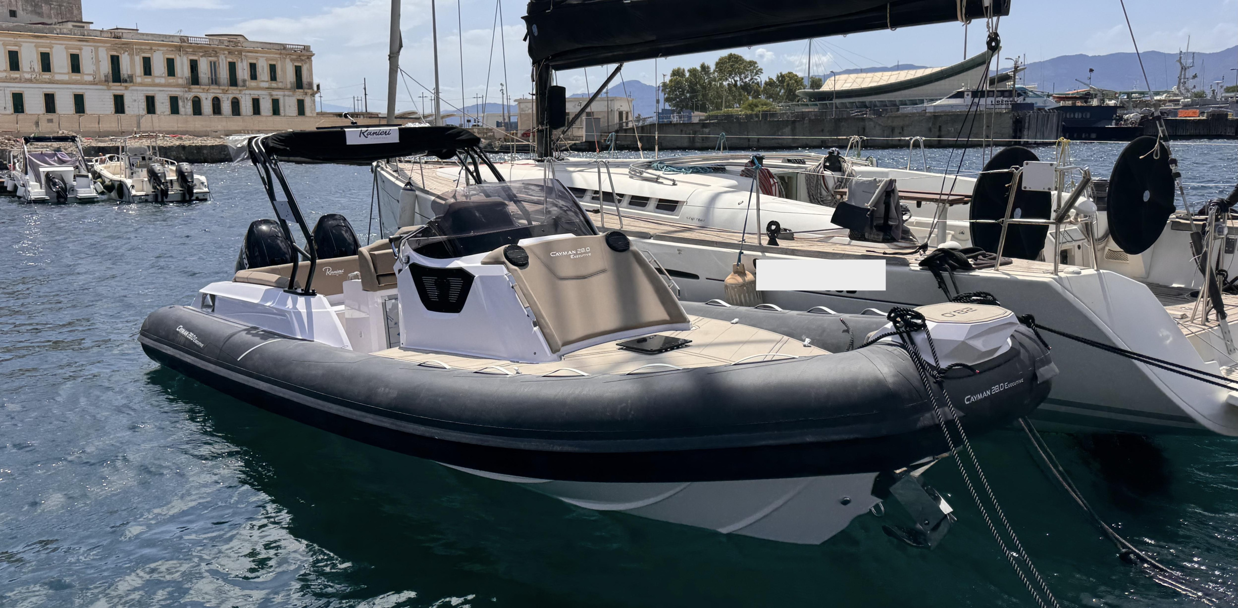 Ranieri Cayman 28.0 Executive — photo 4