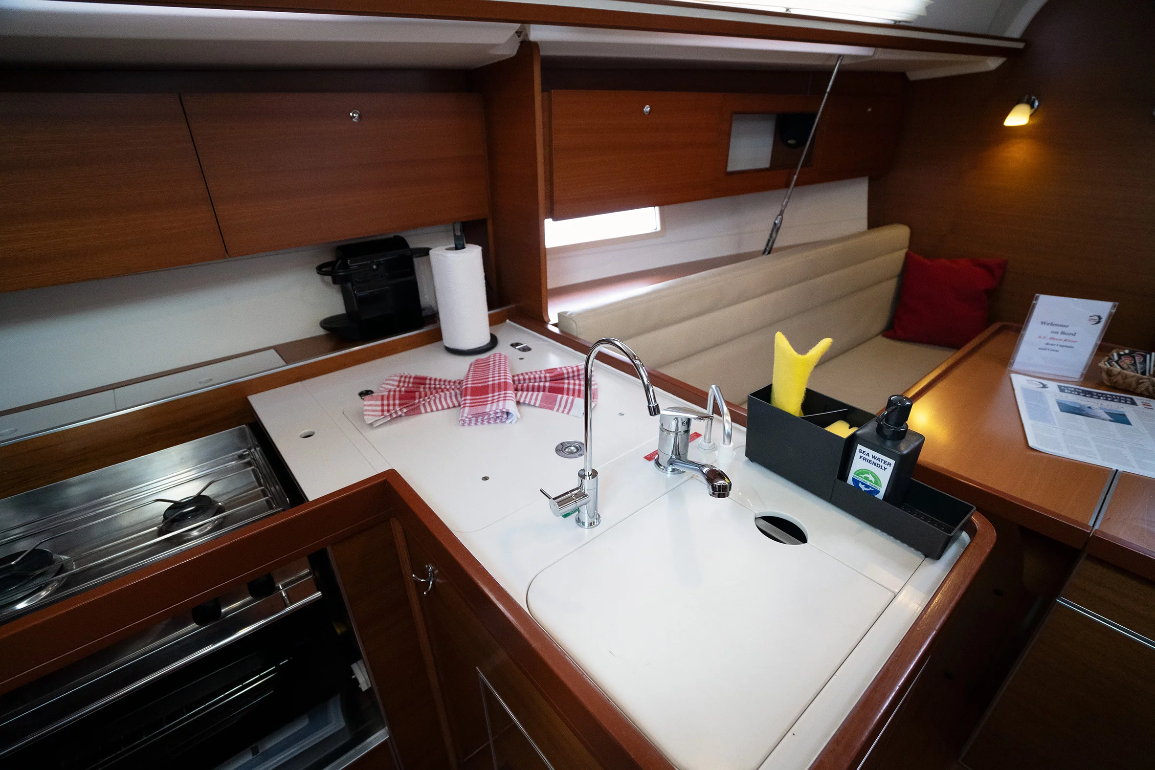 Dufour 335 Grand Large (Moon River)  - 11