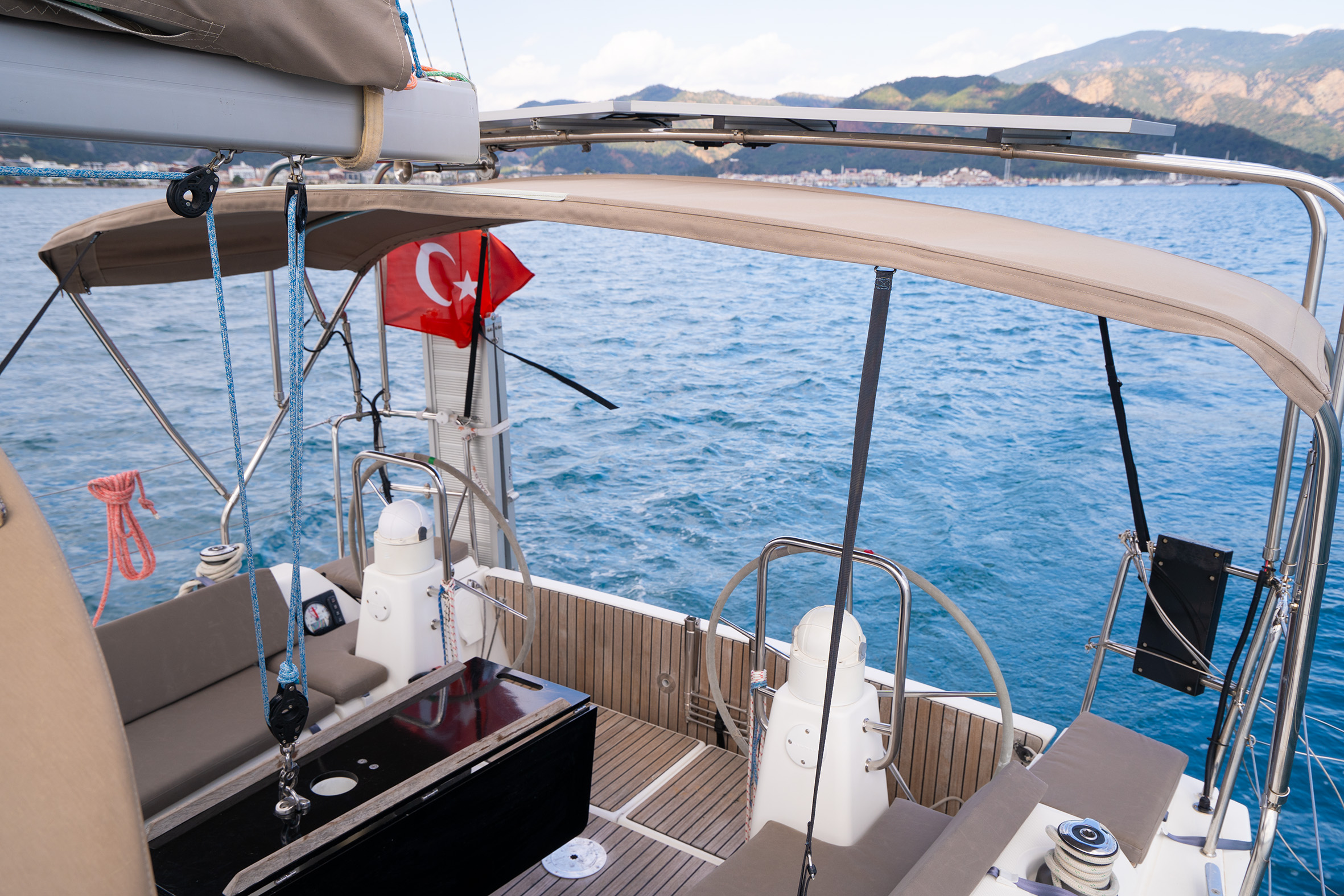 Photo #6 - Dufour 335 Grand Large (Moon River) en Marmaris - 22772