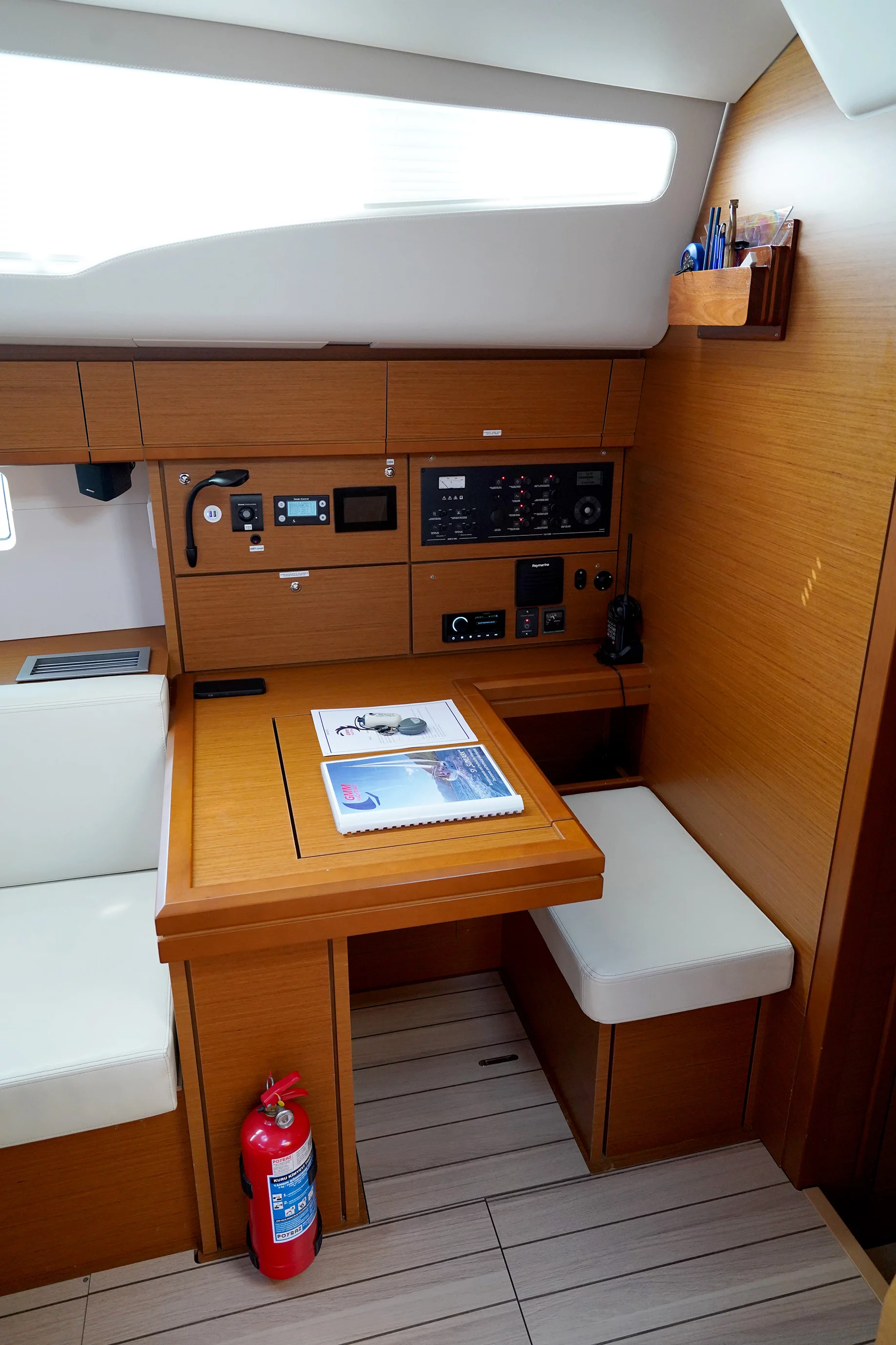Jeanneau 54 (Sunlark)  - 8