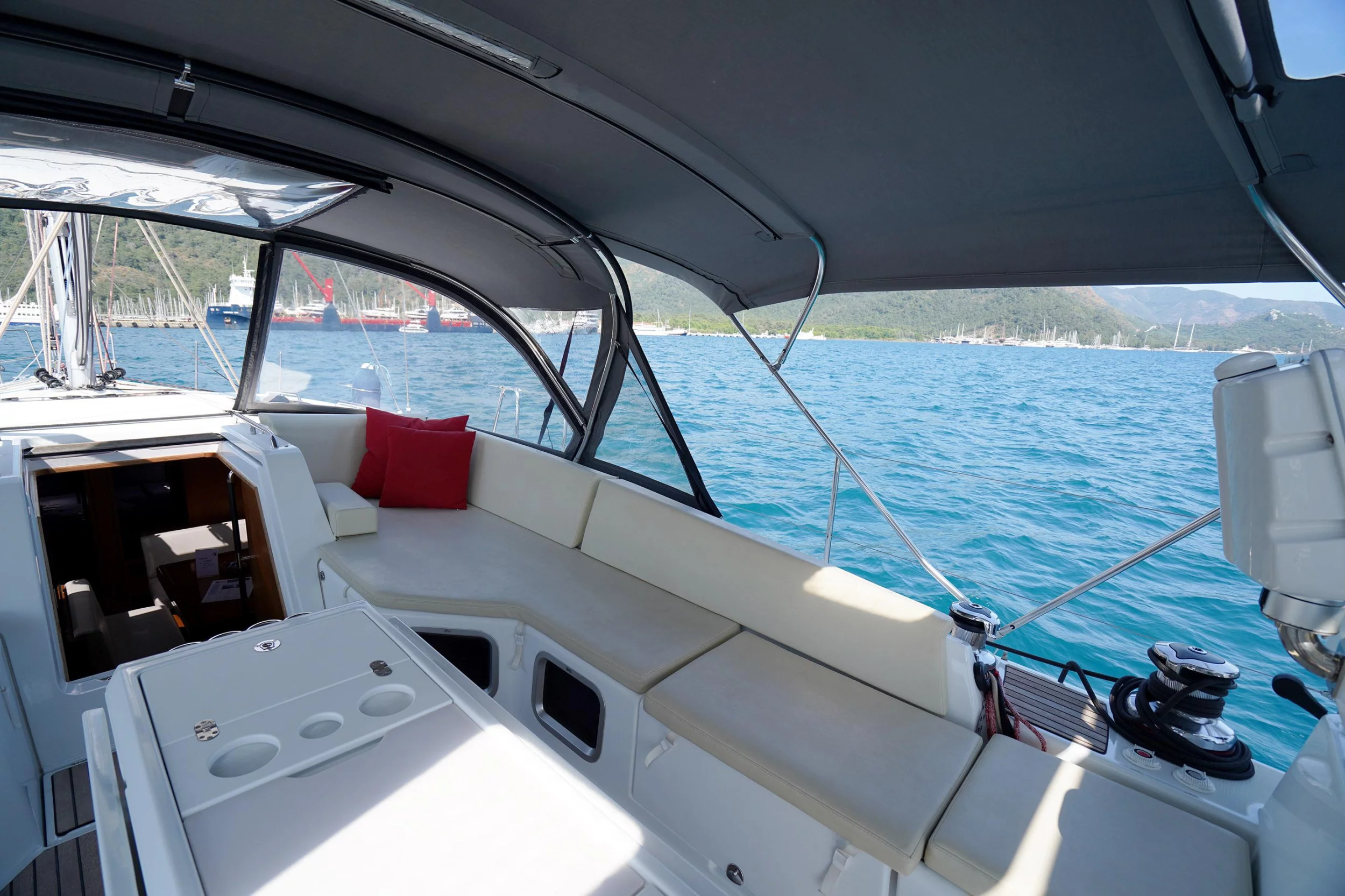 Jeanneau 54 (Sunlark)  - 7