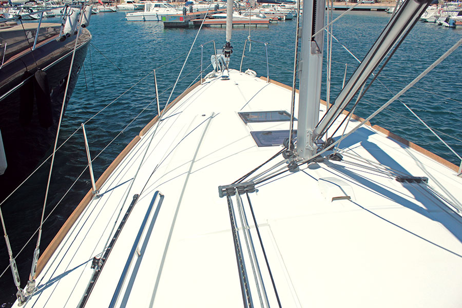 Photo #5 - Oceanis 38.1 (FREEDOM) in Barcelona - 18410