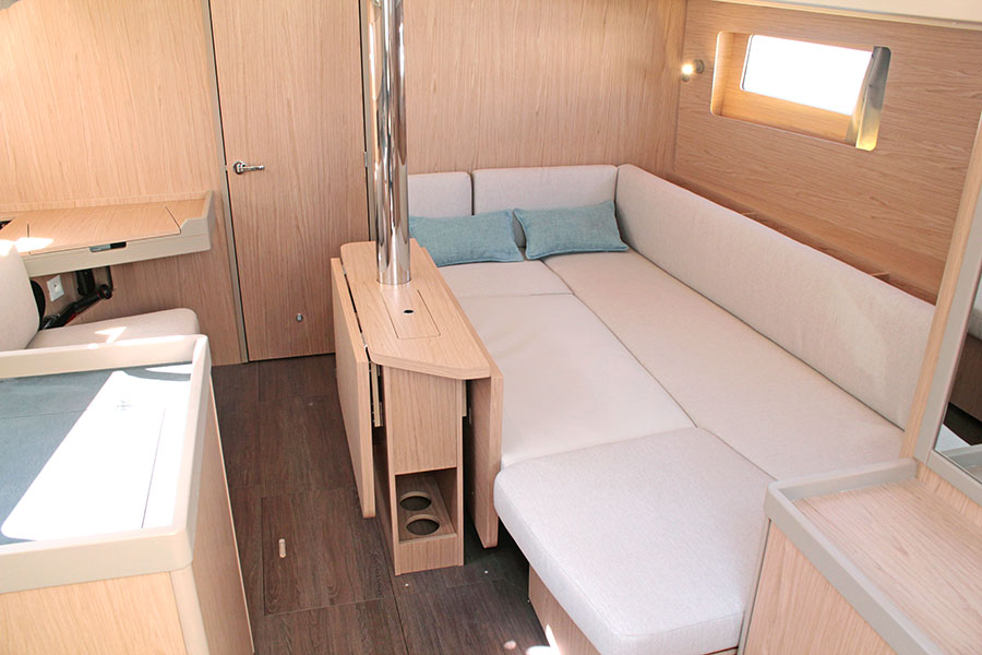 Photo #6 - Oceanis 41.1 (2 Heads) (IBIZA) in Palma - 18407