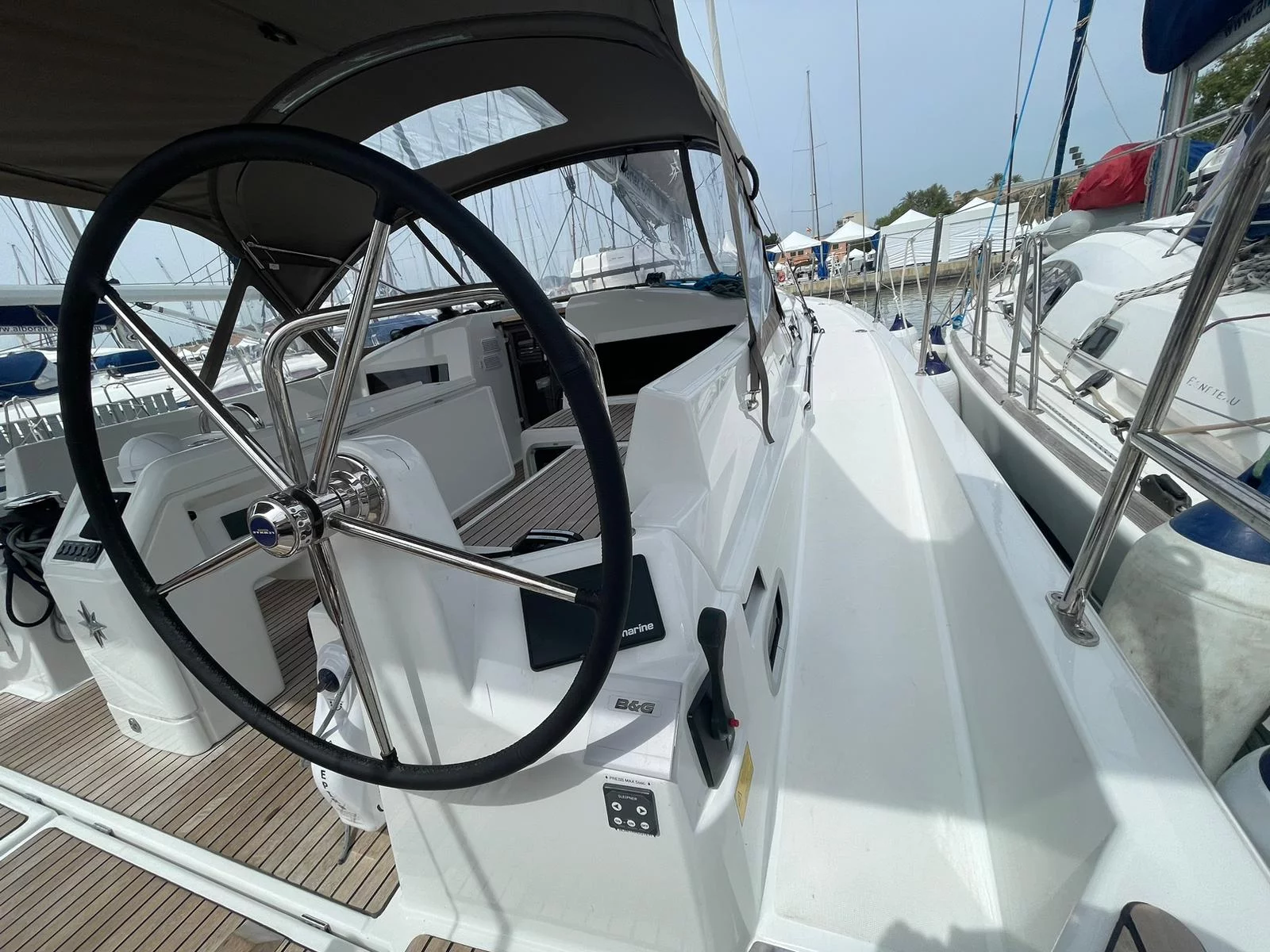 Sun Odyssey 440* (Alboran Amaretto)  - 9
