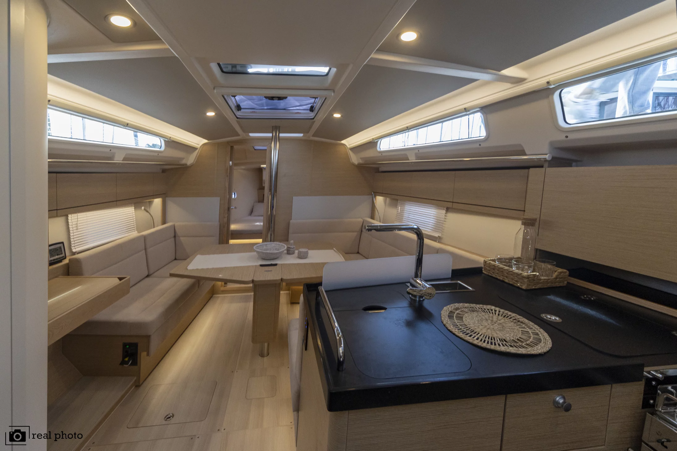 Hanse 388 (Tecla -, Solar Panel - BOTH SAILS triradial, Retractabile Bow Trust)  - 9