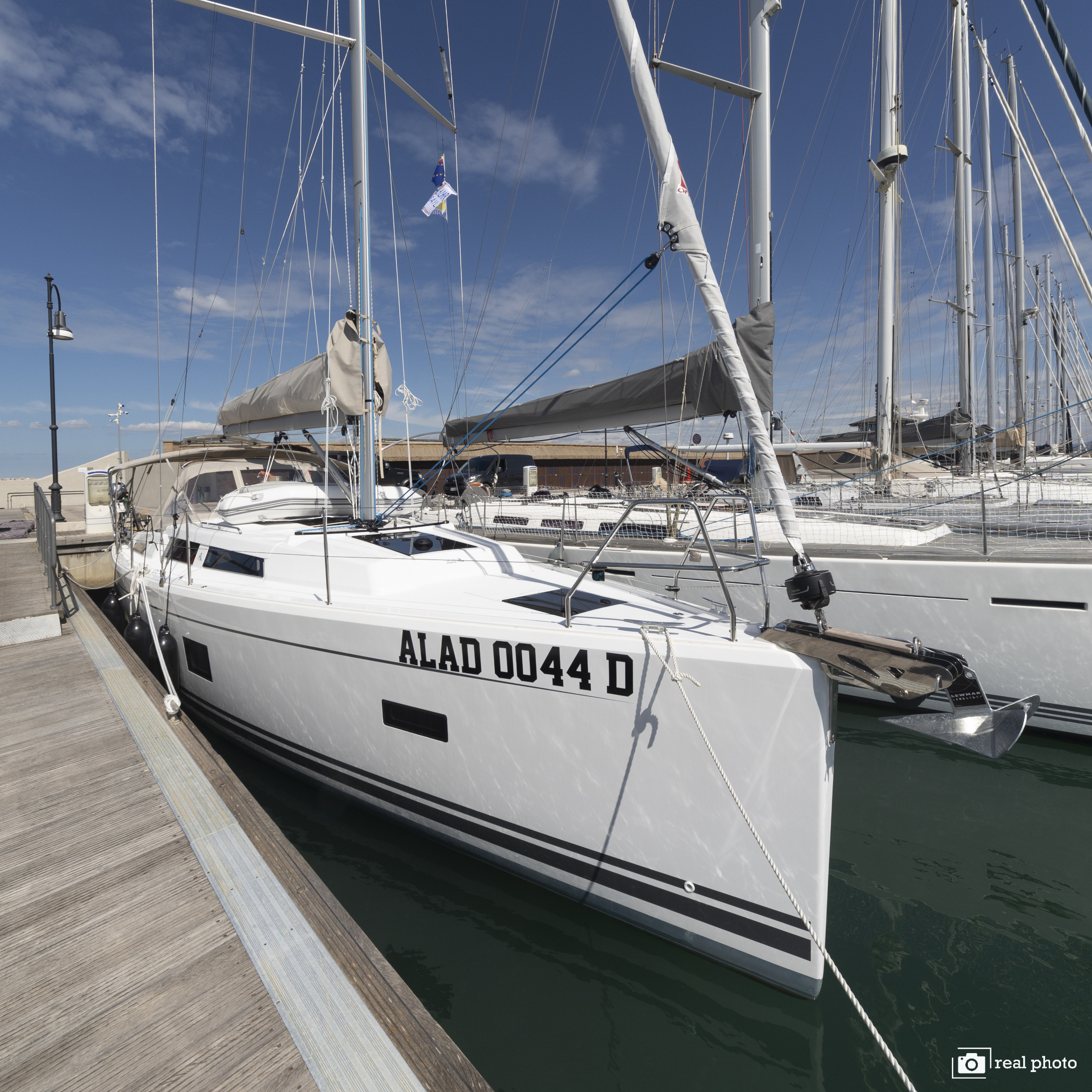 Photo #7 - Hanse 388 (Tecla -, Solar Panel - BOTH SAILS triradial, Retractabile Bow Trust) in Castellammare - 24408