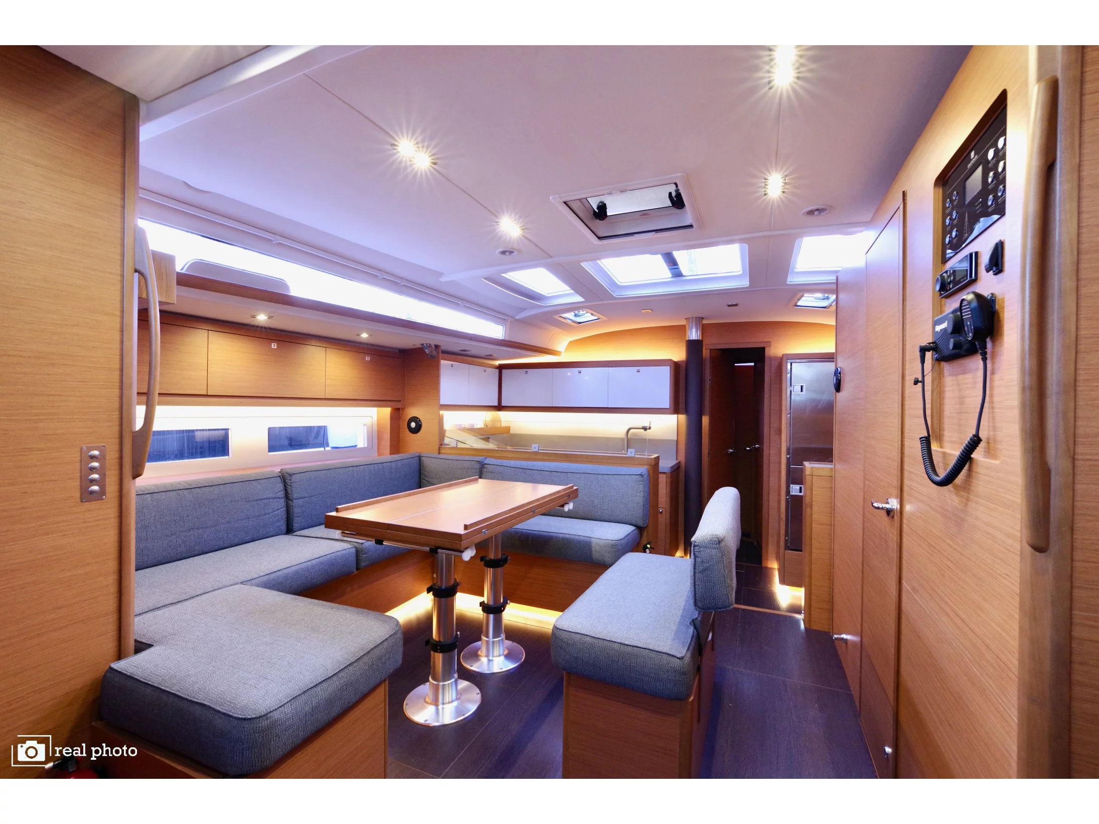 Dufour 530 (Thea -, , , Solar Panel) Interior image - 11