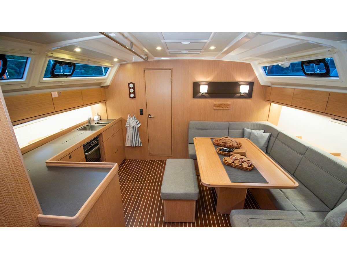 Bavaria Cruiser 46 — photo 6