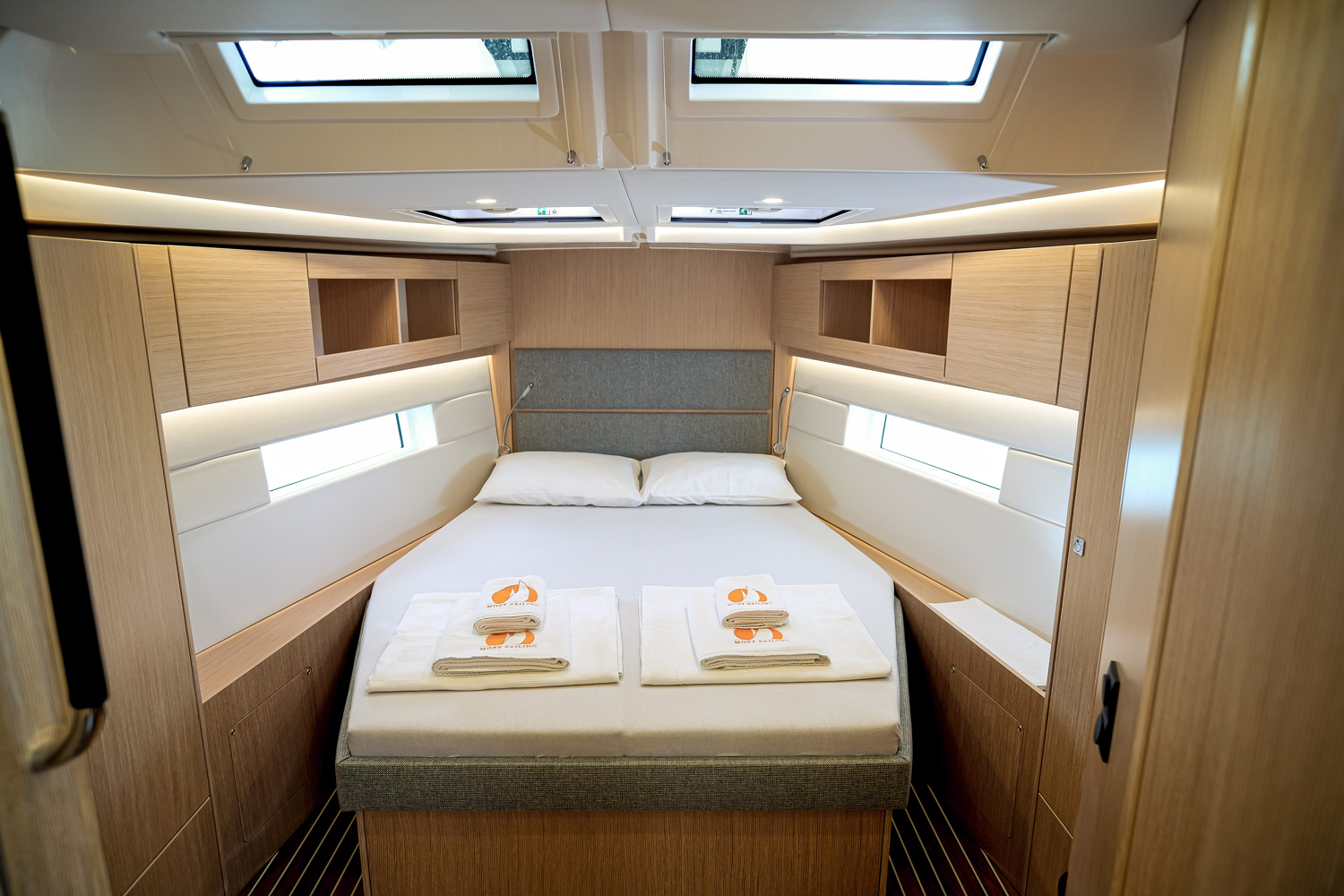 Bavaria C45 Style — photo 12