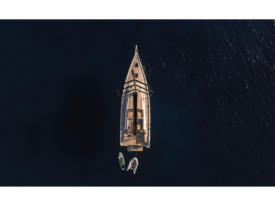 Main image - 0