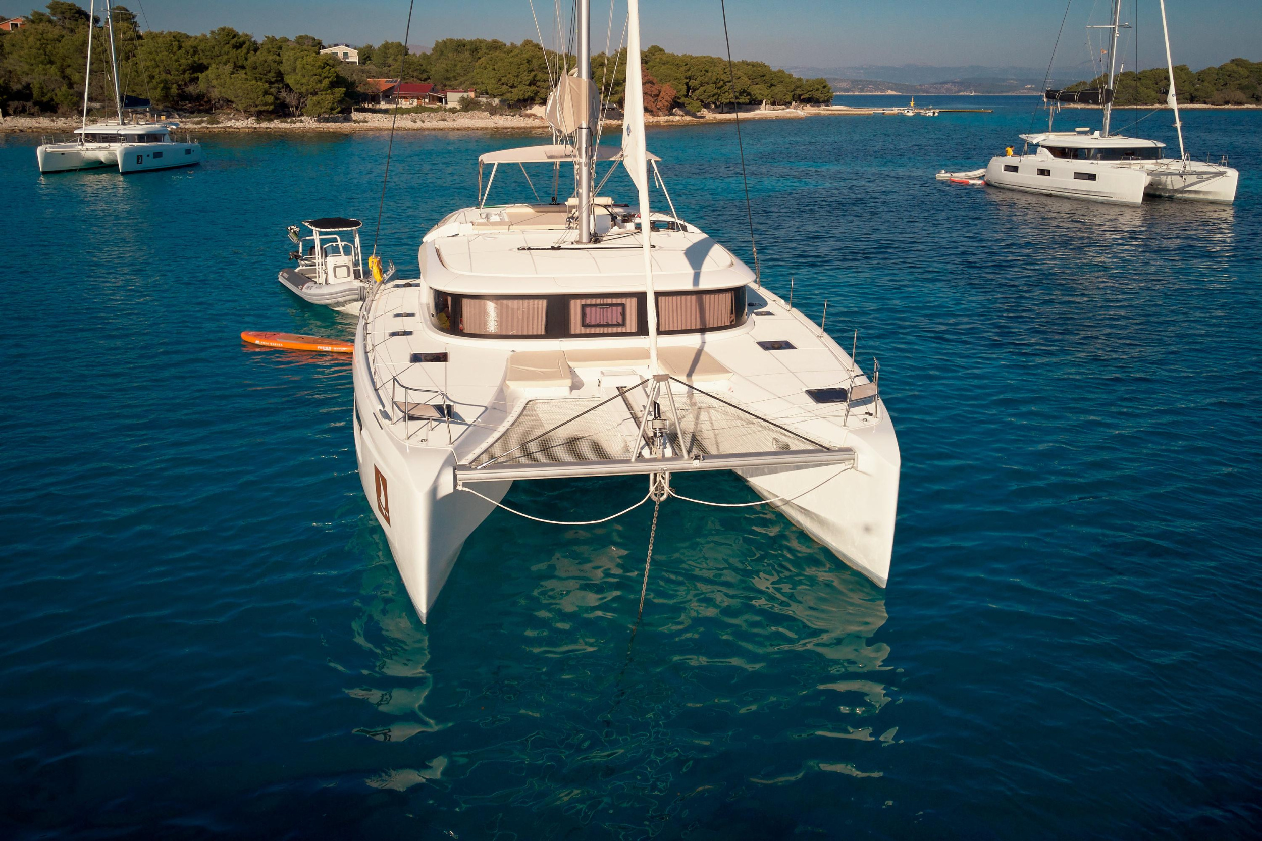 Photo #2 - Lagoon 46 NEW (AQUARIUS) in Trogir - 25158