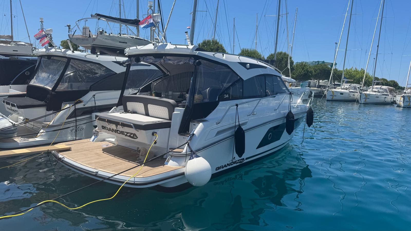 Photo #11 - Grandezza 34 OC (OTTI) in Trogir - 23421