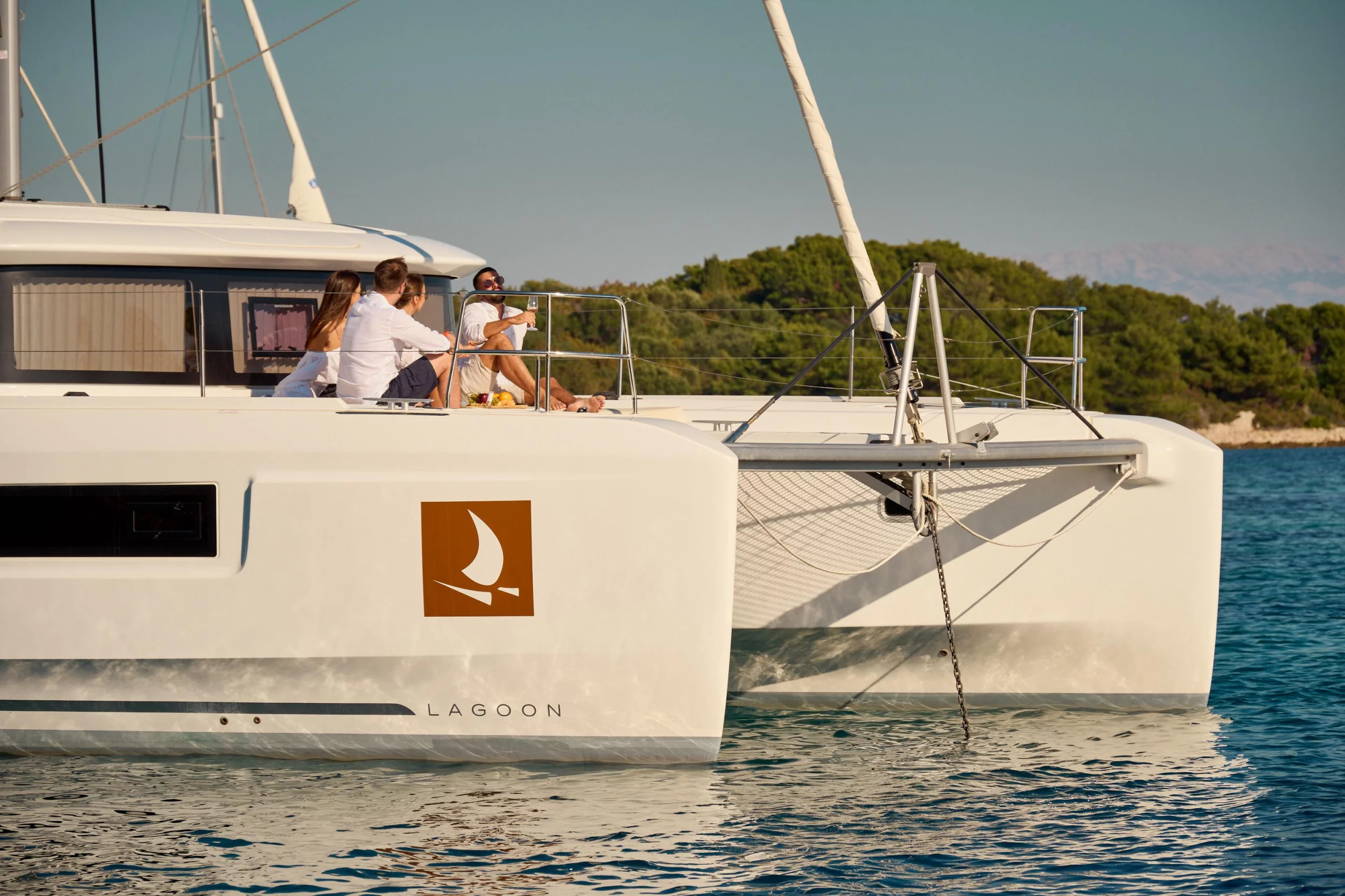 Lagoon 46 (SENSATION)  - 1