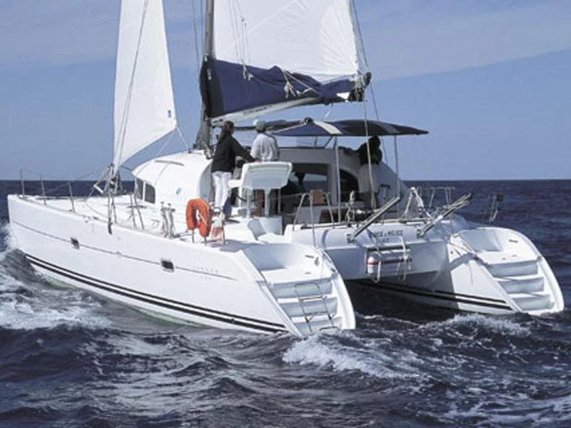 Lagoon 380 (Calypso) exterior - 8