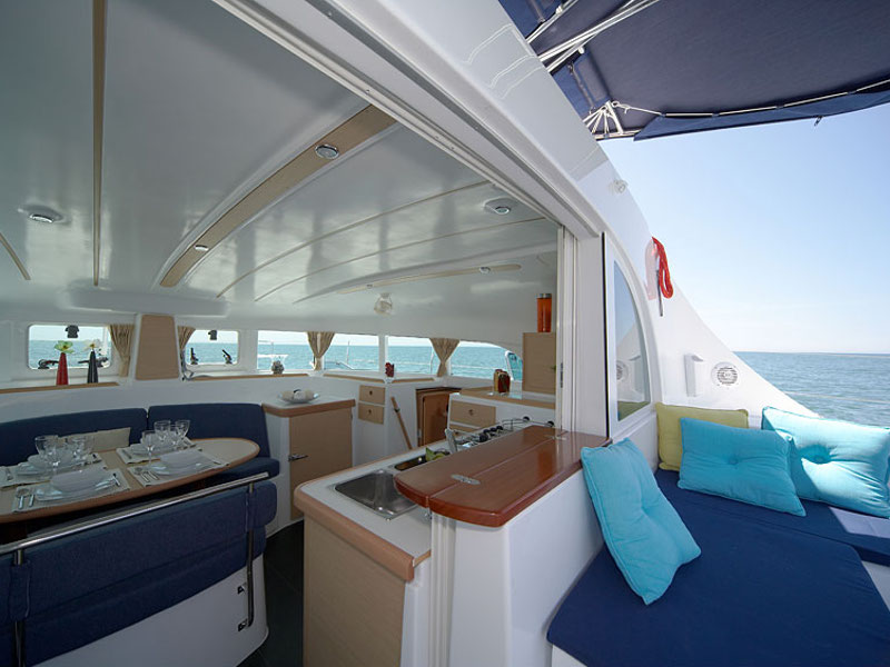 Photo #2 - Lagoon 380 (Calypso) in Volos - 5256
