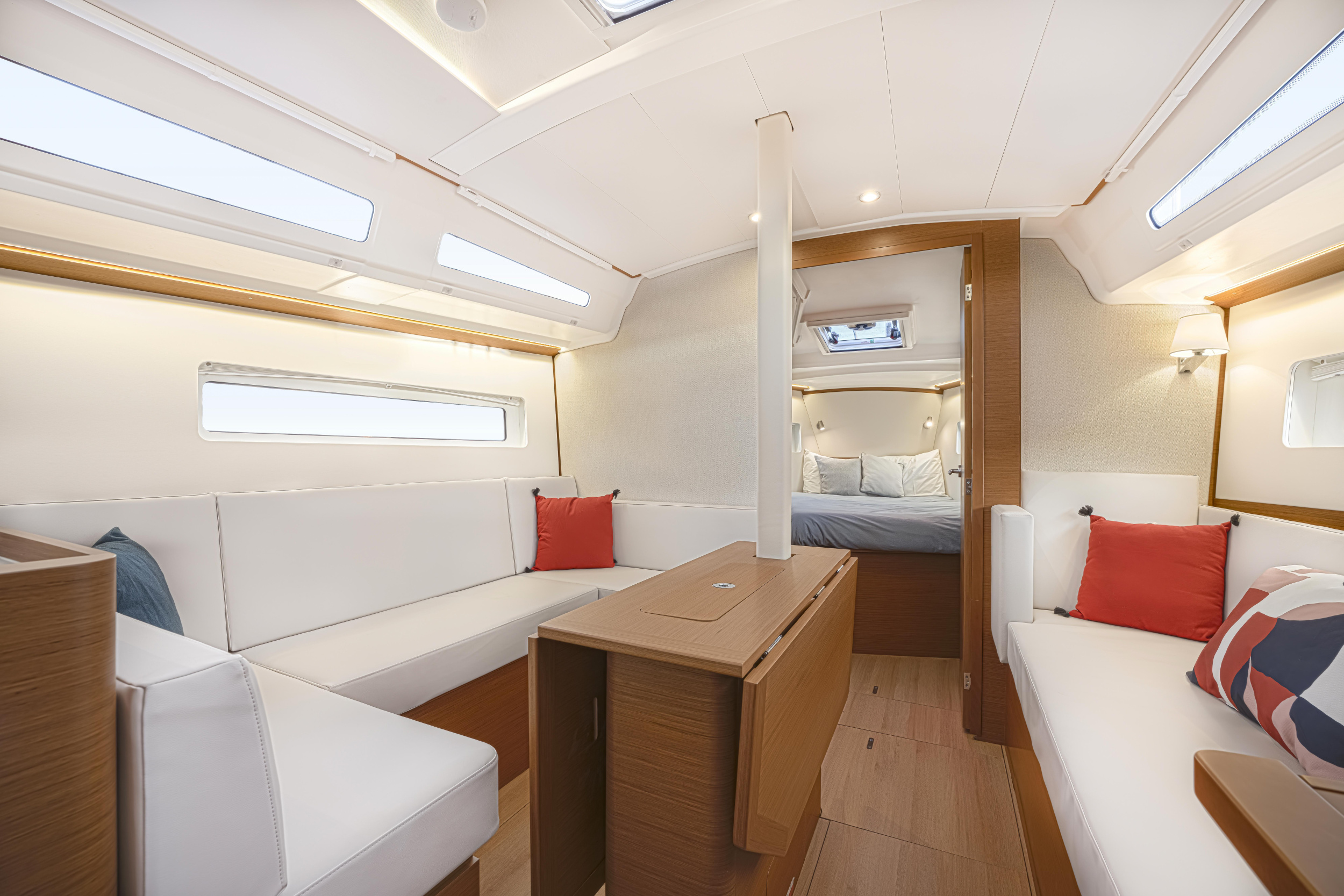 Photo #2 - Sun Odyssey 380 (Cotufa) in Palma - 22088