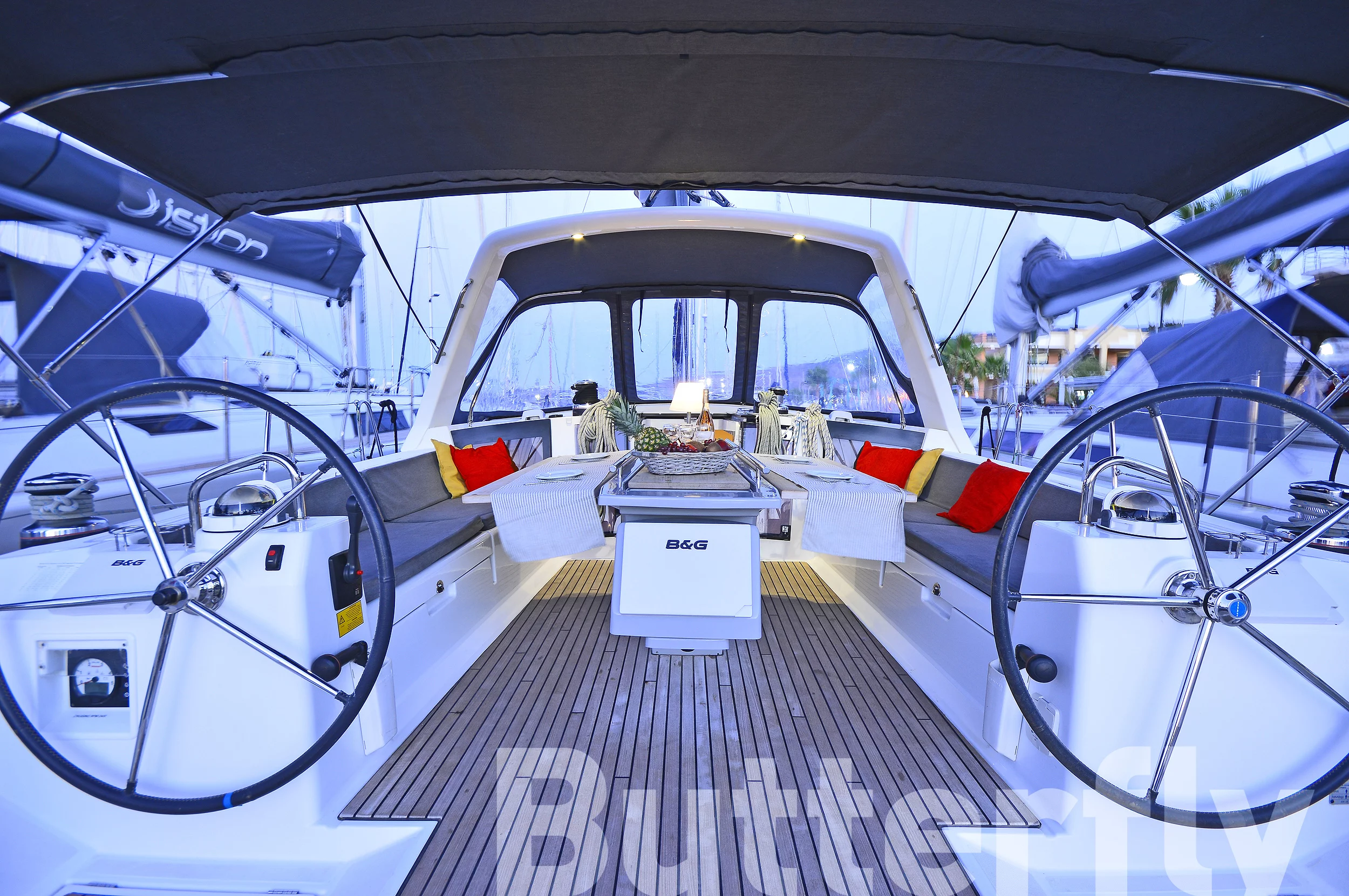 Oceanis 45 (Butterfly)  - 28