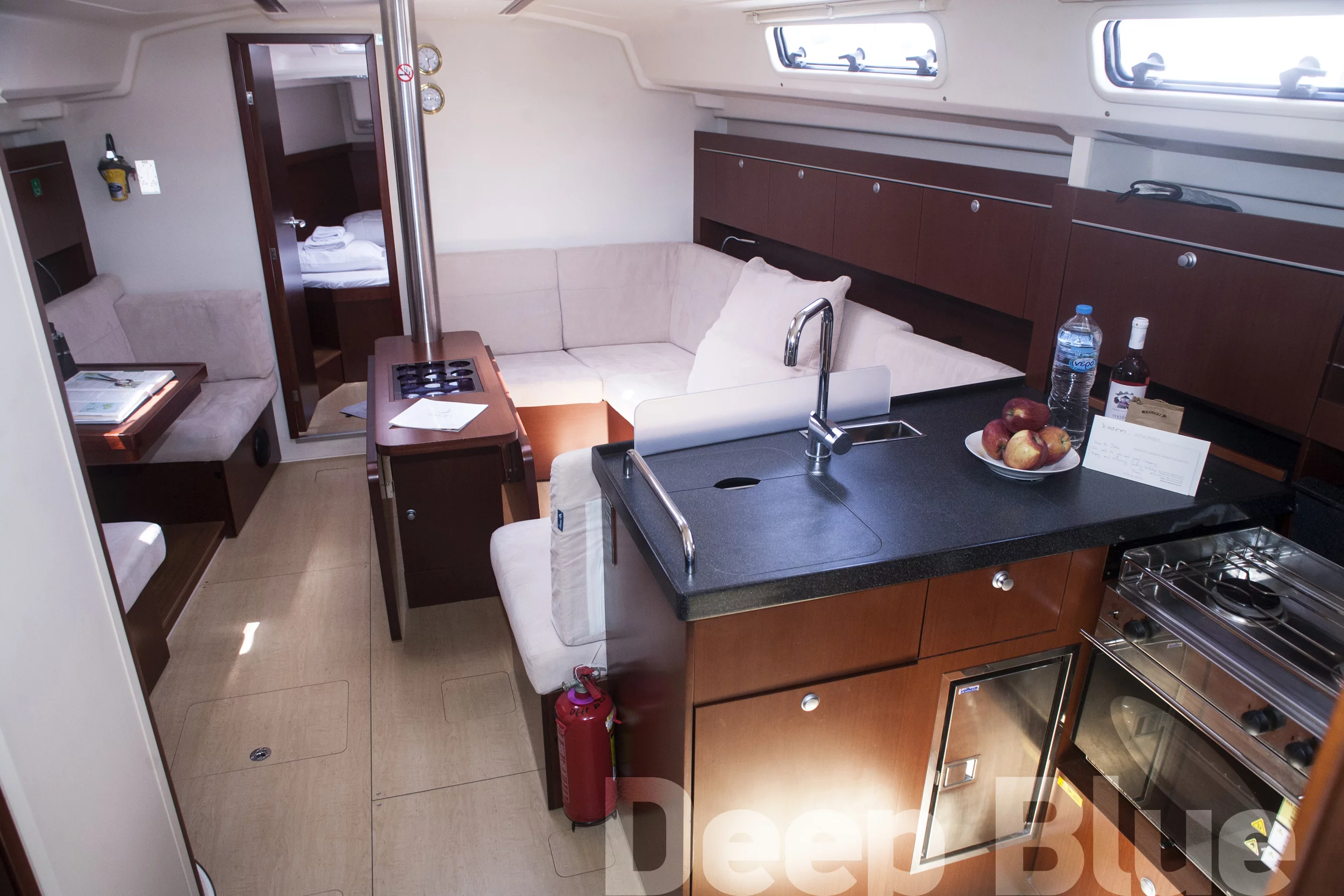 Hanse 415 (Deep Blue)  - 17