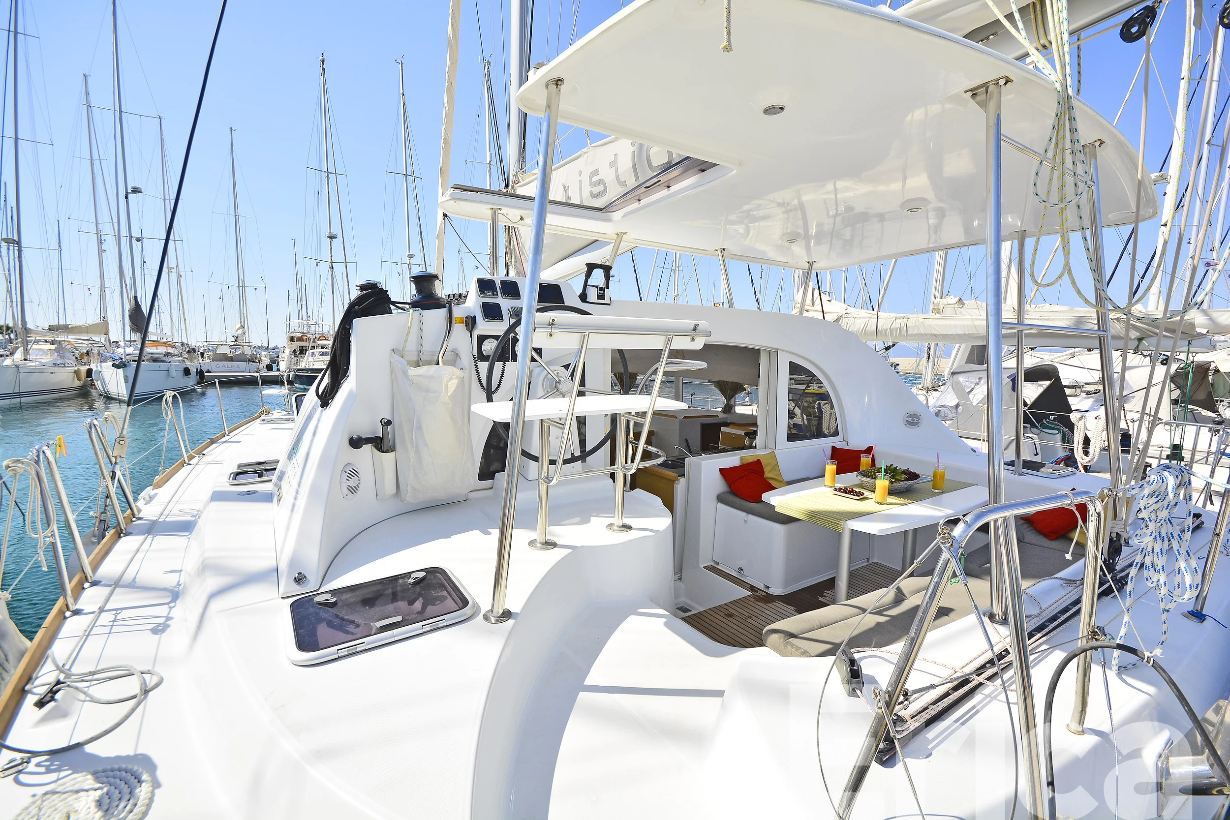 Lagoon 380 S2 (Erica)  - 18