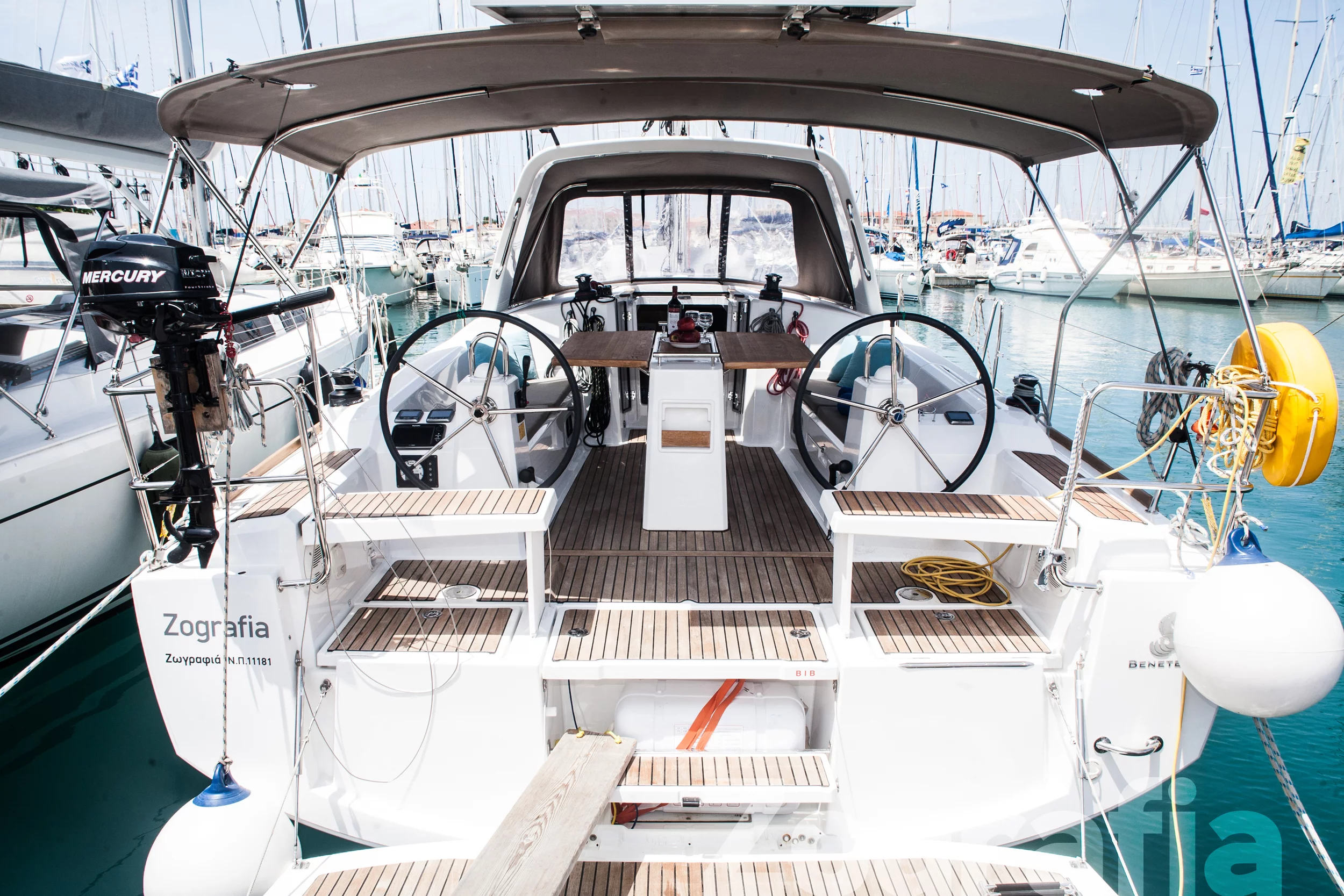 Oceanis 38 (Zografia)  - 12
