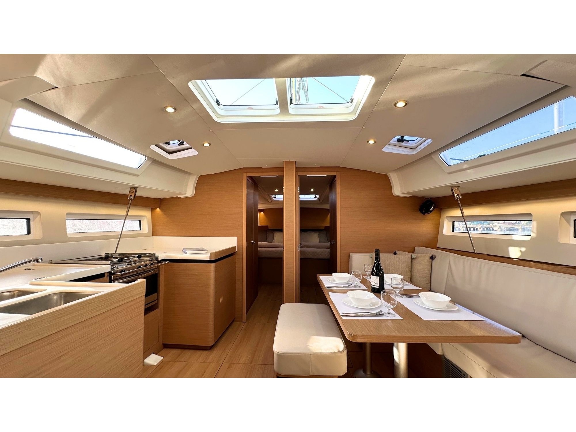 Sun Odyssey 490 — photo 5