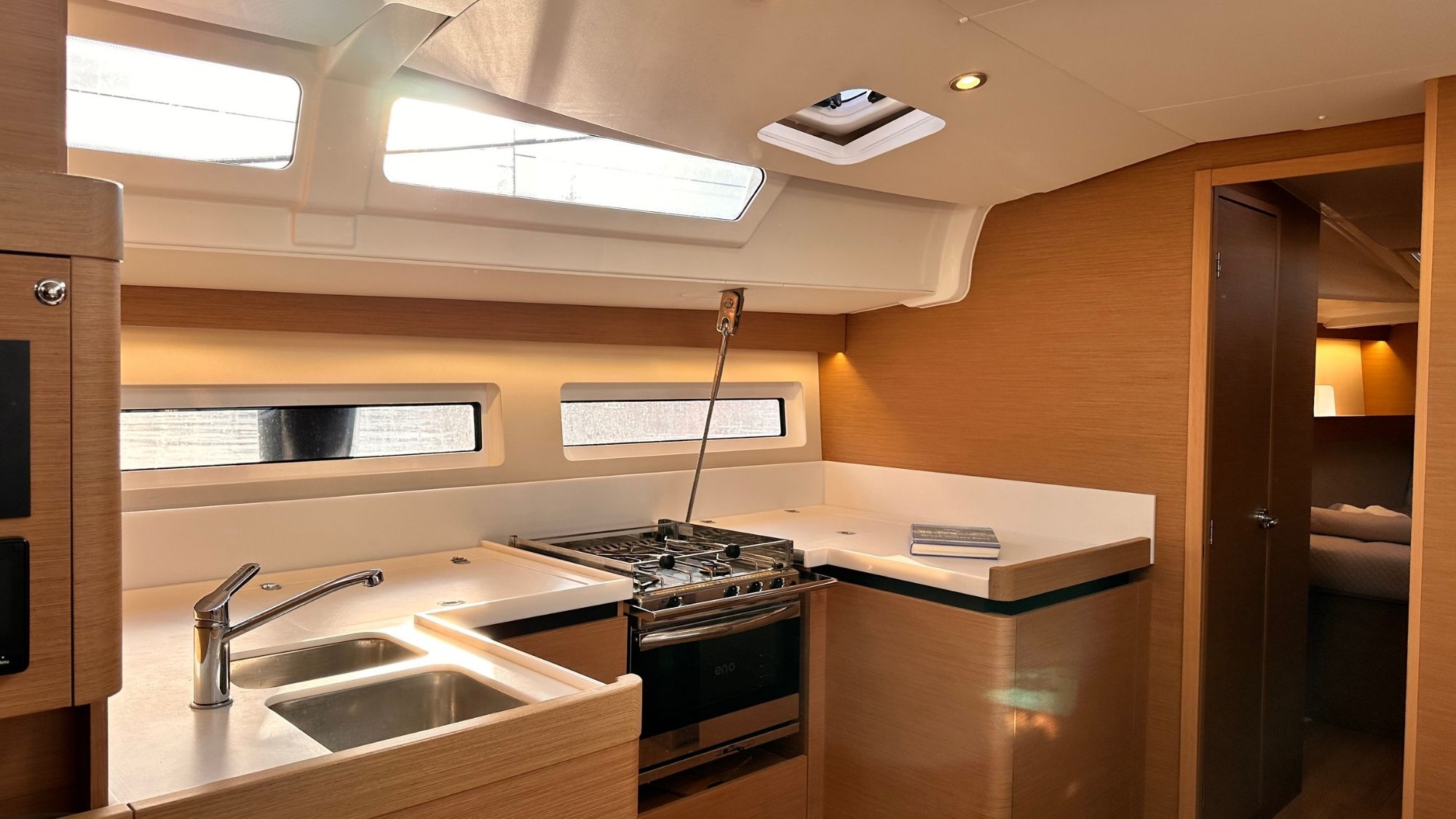 Sun Odyssey 490 — photo 7