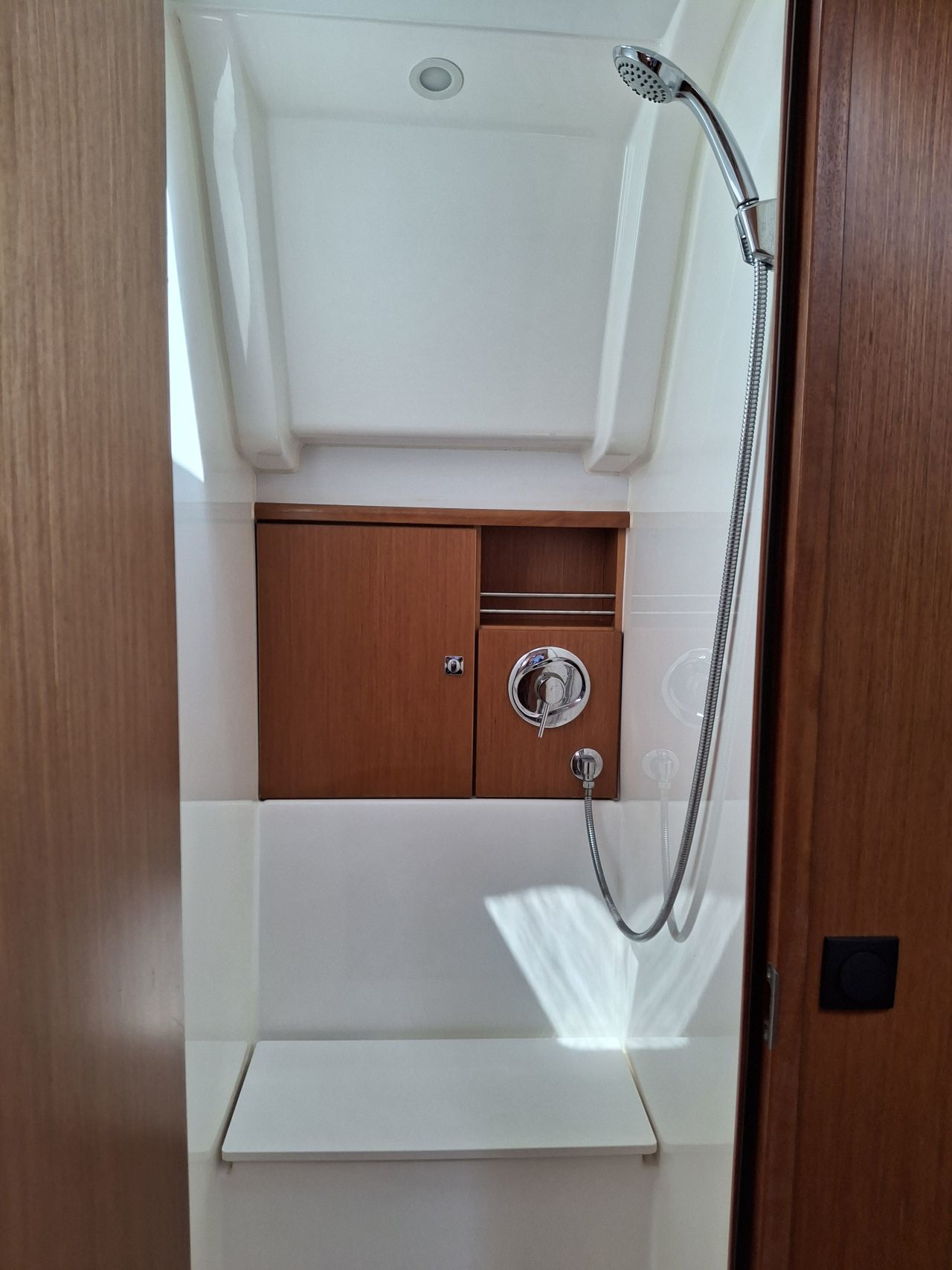 Bavaria Cruiser 51 — photo 15
