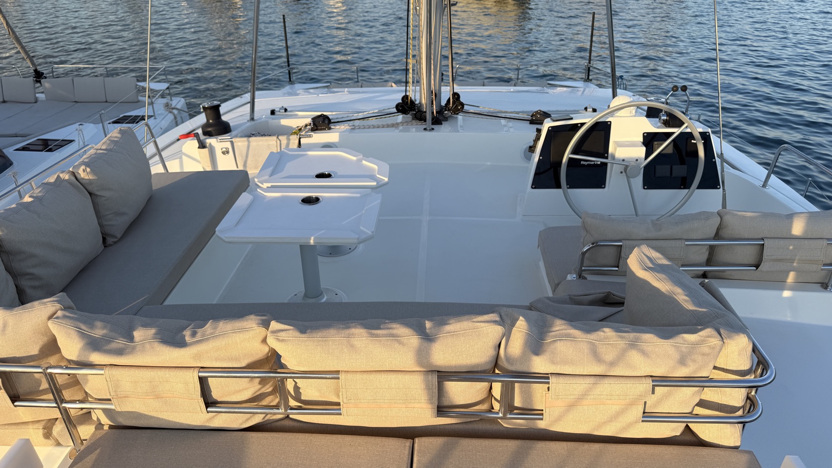 Bali 4.8 (5+1 cab) — photo 26