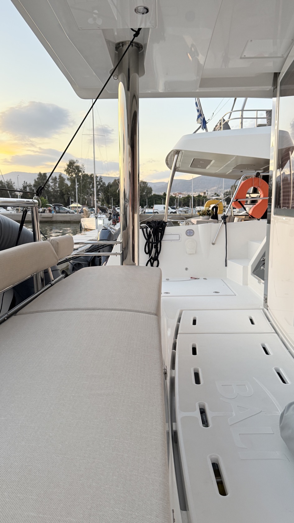 Bali 4.8 (5+1 cab) — photo 19