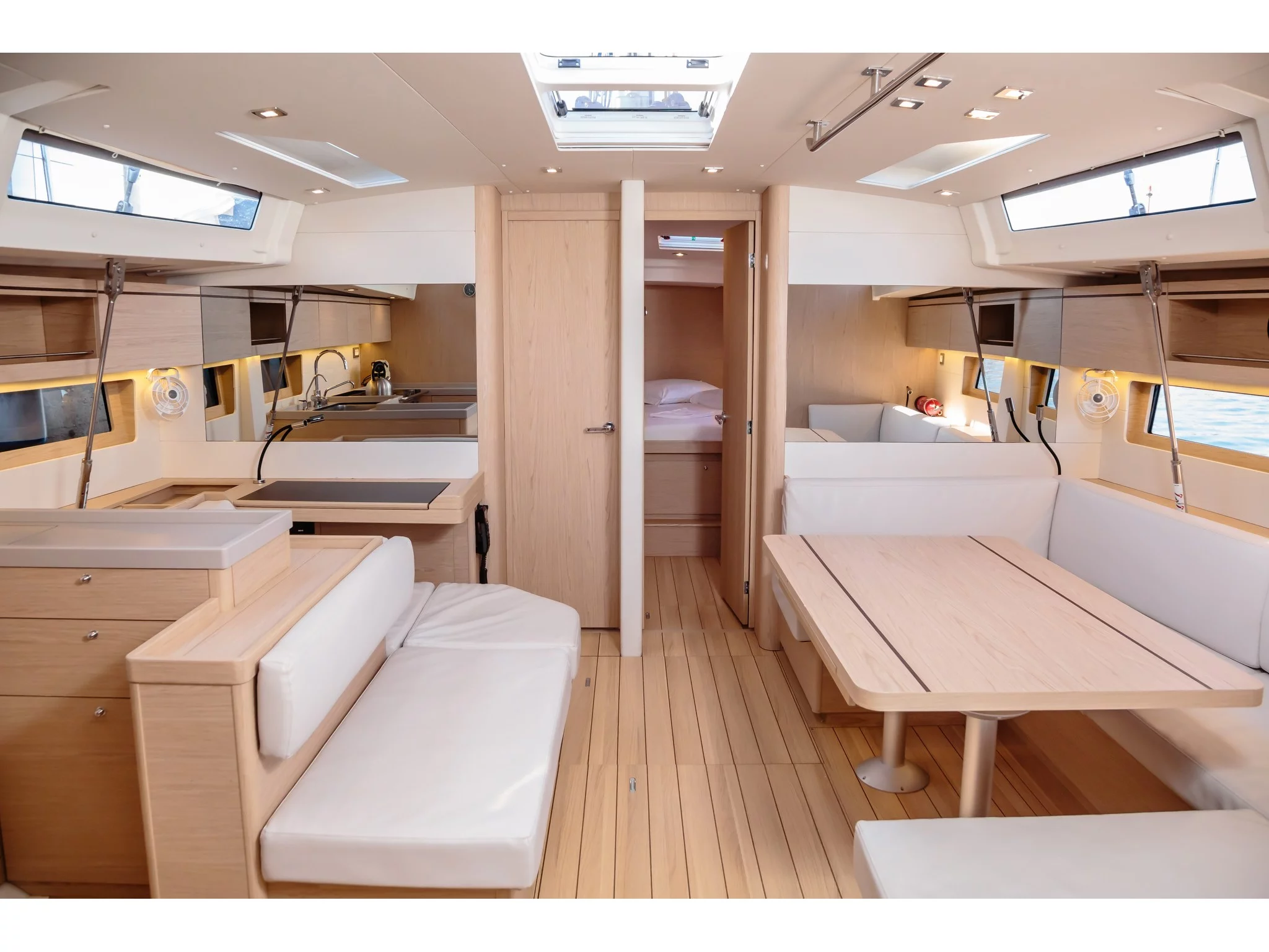 Oceanis 51.1 (Maelle - Standard line) Interior image - 6